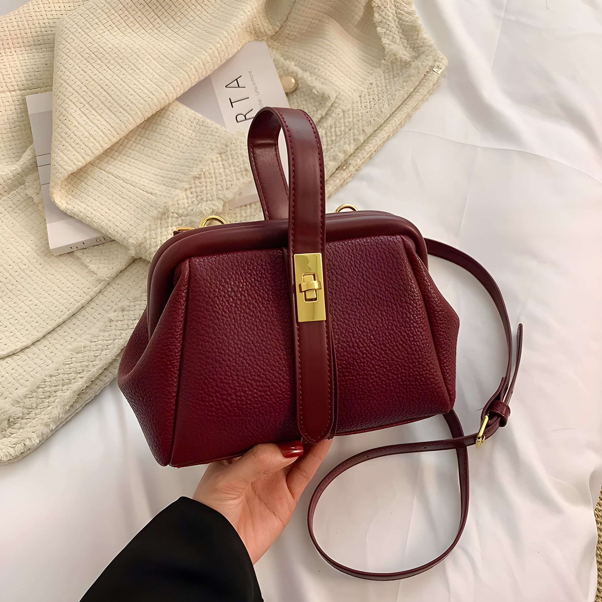 The Minerva Shoulder Bag Purse